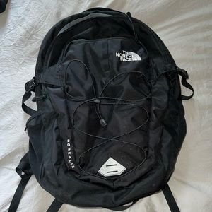 Like new - the north face backpack